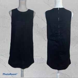 Gap Black sleeveless eyelet dress, Small